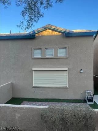 Photo #1: 2468529 Listing