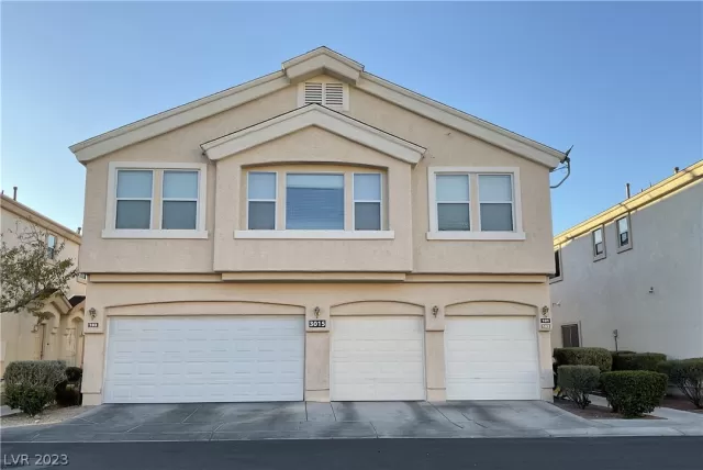 MLS: 2468552 Condo For Sale