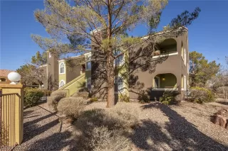 Photo #1: 2468662 Listing