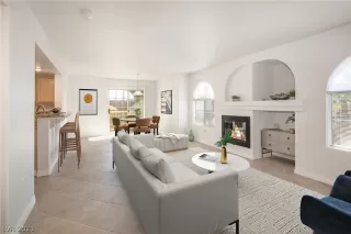 Photo #4: 2468662 Listing