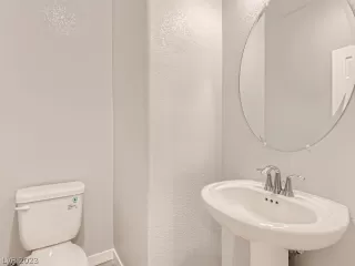 Photo #6: 2468669 Listing 