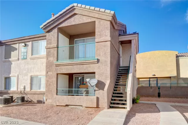 MLS: 2468671 Condo For Sale