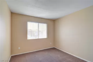 Photo #6: 2468671 Listing 