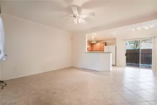 Photo #4: 2468681 Listing 