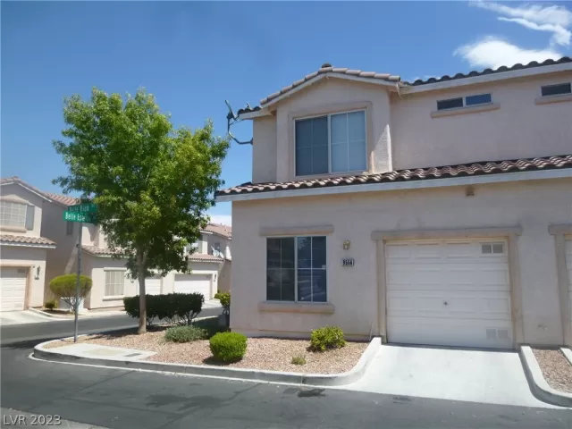 MLS: 2468693 Condo For Sale