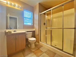 Photo #4: 2468693 Listing 