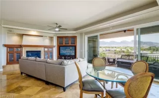 Photo #6: 2468789 Listing