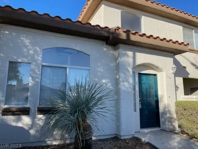 MLS: 2468934 Condo For Sale