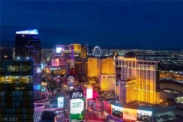 MLS: 2468986 Condo For Sale