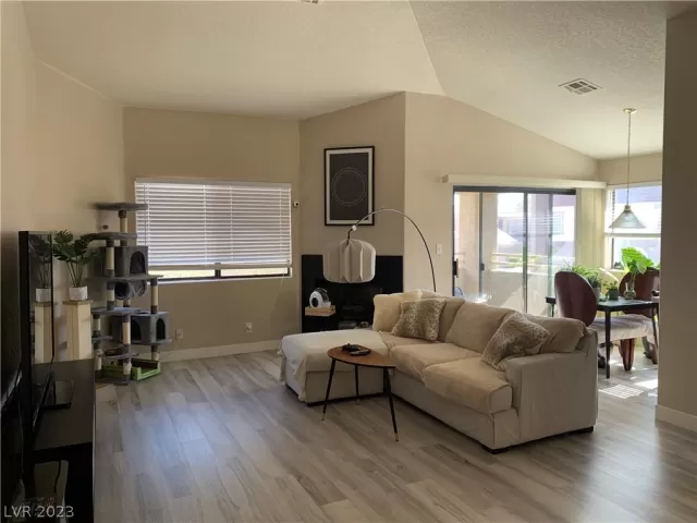 MLS: 2468997 Condo For Sale