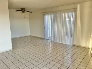 Photo #1: 2469011 Listing 