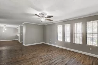 Photo #3: 2469054 Listing 