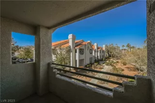 Photo #3: 2469060 Listing 