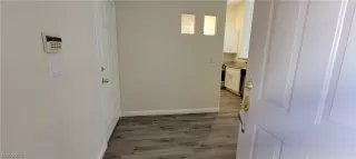 Photo #4: 2469095 Listing 