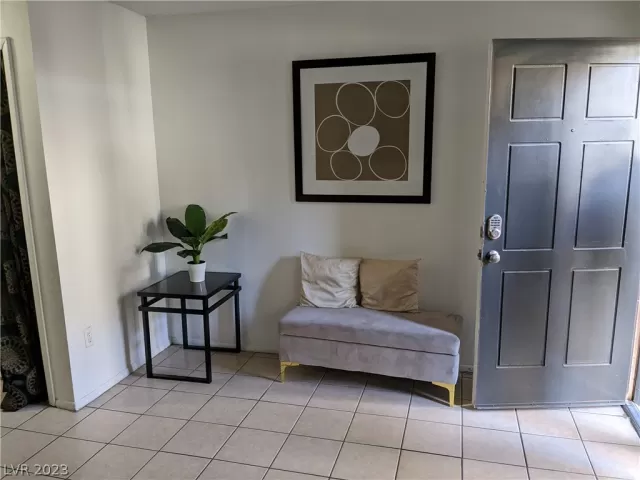 MLS: 2469098 Condo For Sale