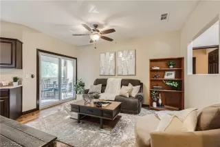 Photo #1: 2469099 Listing