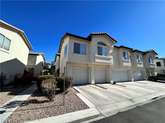MLS: 2469162 Condo For Sale