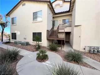 Photo #2: 2469162 Listing 