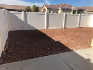 Photo #6: 2469169 Listing 