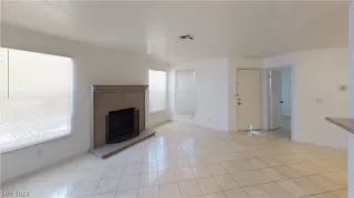 Photo #5: 2469172 Listing 