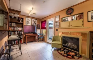 Photo #4: 2469182 Listing 