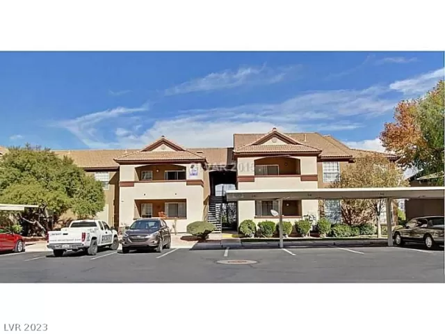 MLS: 2469225 Condo For Sale