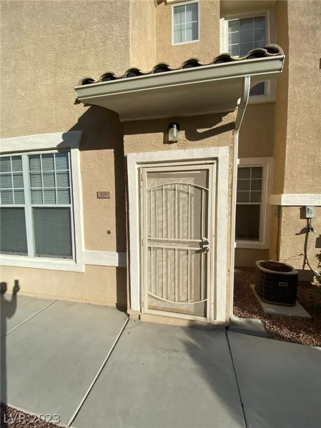 MLS: 2469226 Condo For Sale