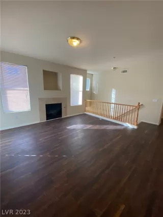 Photo #4: 2469226 Listing 