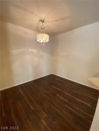 Photo #6: 2469226 Listing 