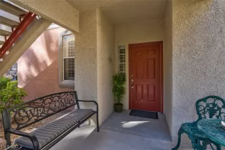 Photo #2: 2469241 Listing