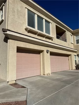 Photo #1: 2469279 Listing 