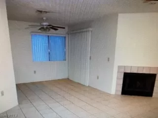 Photo #4: 2469322 Listing