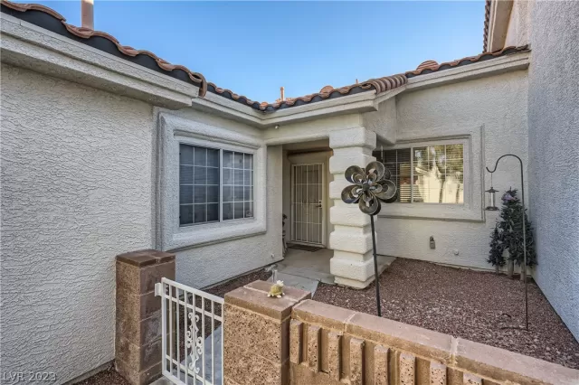 MLS: 2469332 Condo For Sale