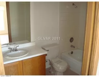 Photo #2: 2469342 Listing 