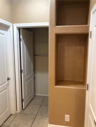 Photo #4: 2469386 Listing 