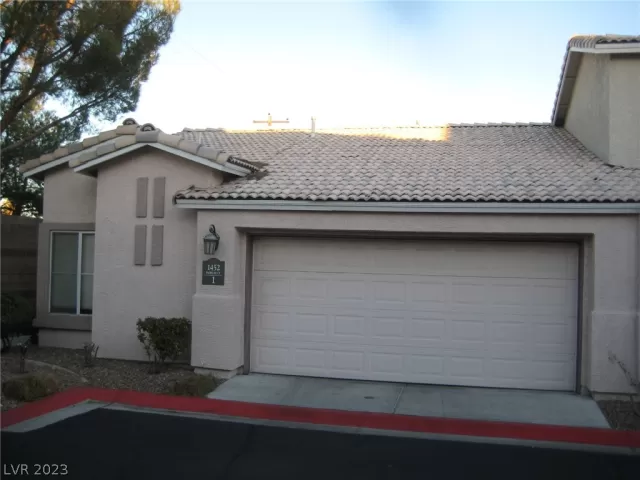 MLS: 2469402 Condo For Sale