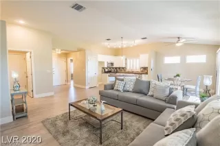 Photo #6: 2469424 Listing 