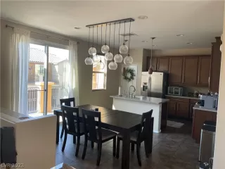 Photo #1: 2469471 Listing 