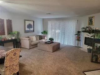 Photo #2: 2469484 Listing 