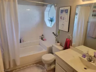 Photo #5: 2469484 Listing 