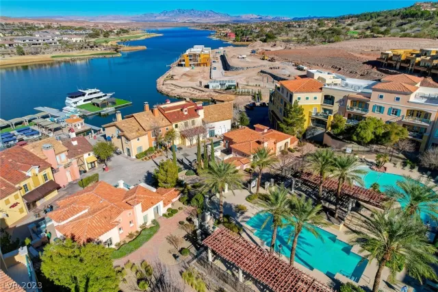 MLS: 2469501 Condo For Sale