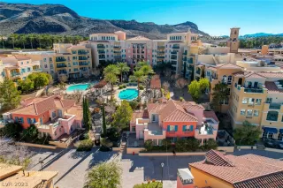 Photo #1: 2469501 Listing