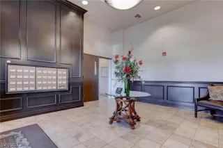 Photo #2: 2469528 Listing 