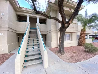 Photo #5: 2469556 Listing 