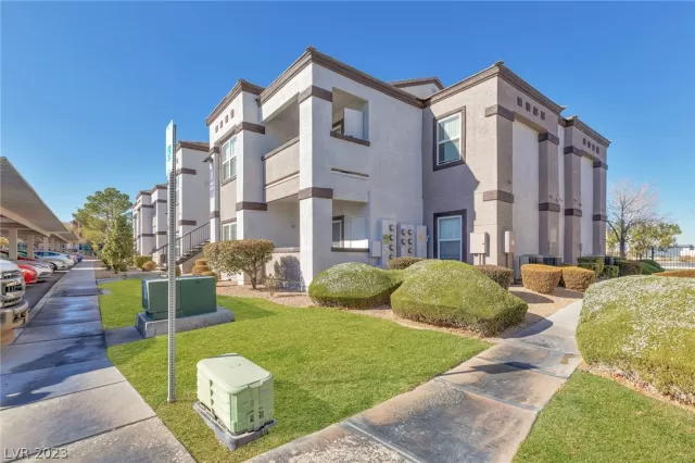 MLS: 2469557 Condo For Sale