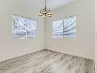 Photo #6: 2469585 Listing 
