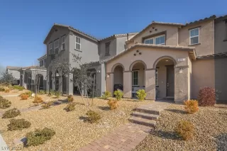 Photo #3: 2469605 Listing 