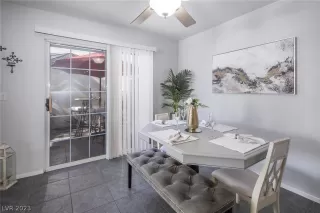 Photo #6: 2469609 Listing 