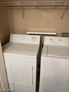 Photo #4: 2469630 Listing 