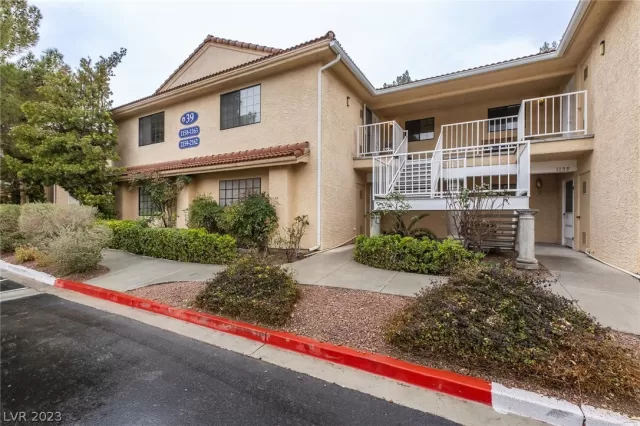 MLS: 2469700 Condo For Sale